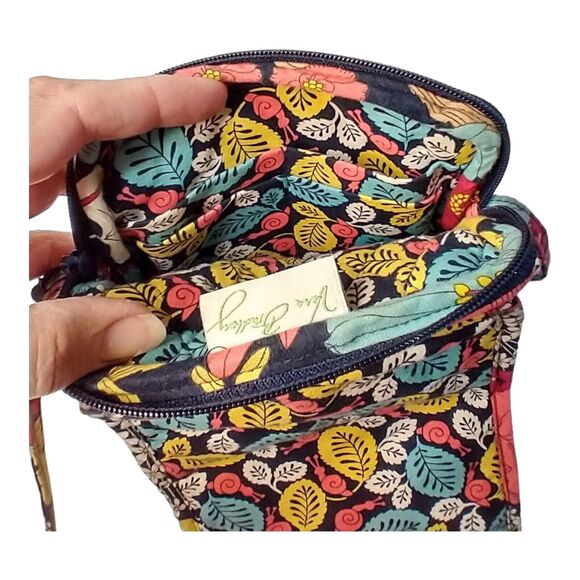 Vera Bradley Retired “Happy Snails” Quilted Floral Crossbody Bag Flap Front - Picture 5 of 10